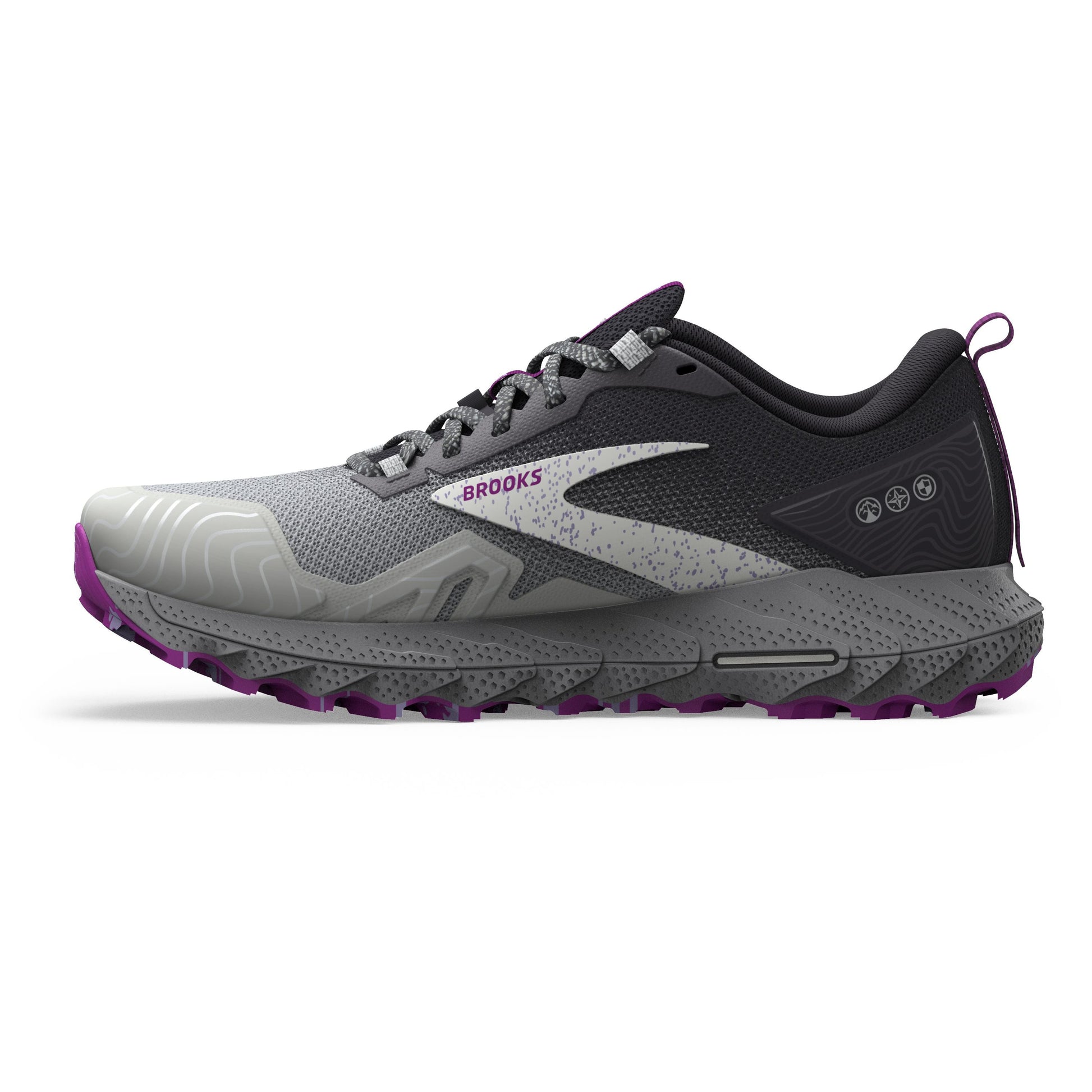 Women's Brooks Cascadia 17 - 120392 1B 028