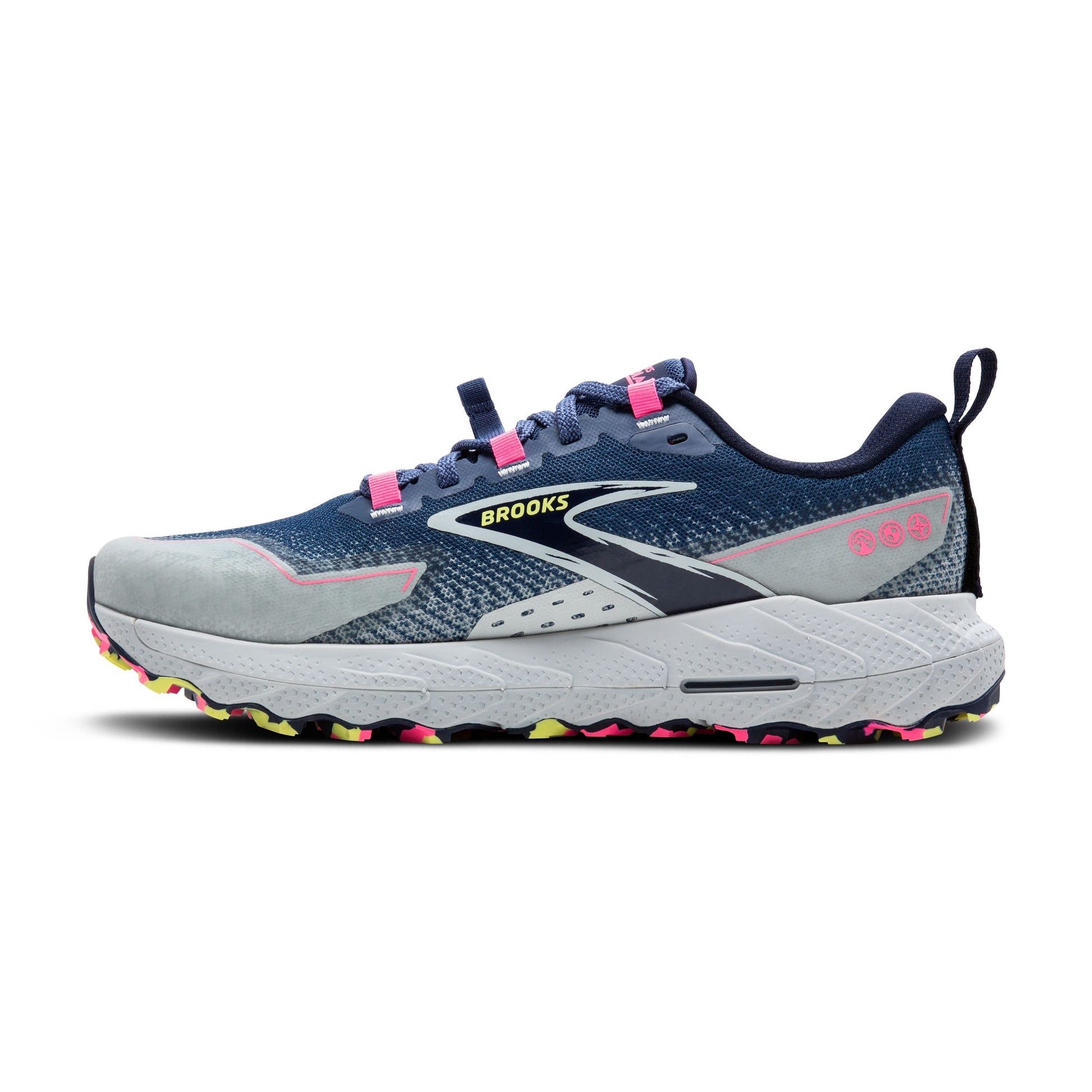  Women's Brooks Cascadia 18 - 120416 1B 476