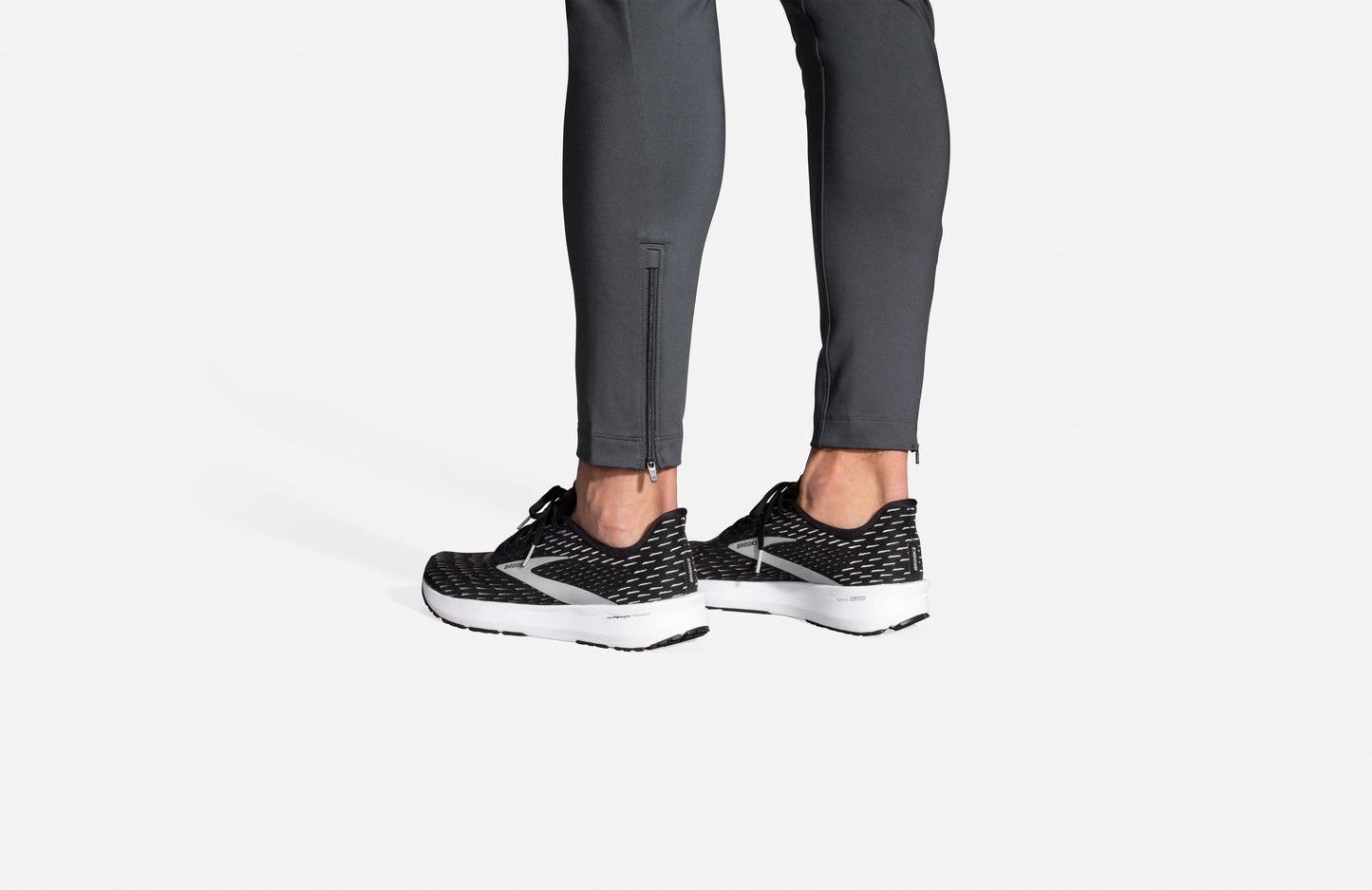  Men's Brooks Spartan Pant - 211365-081