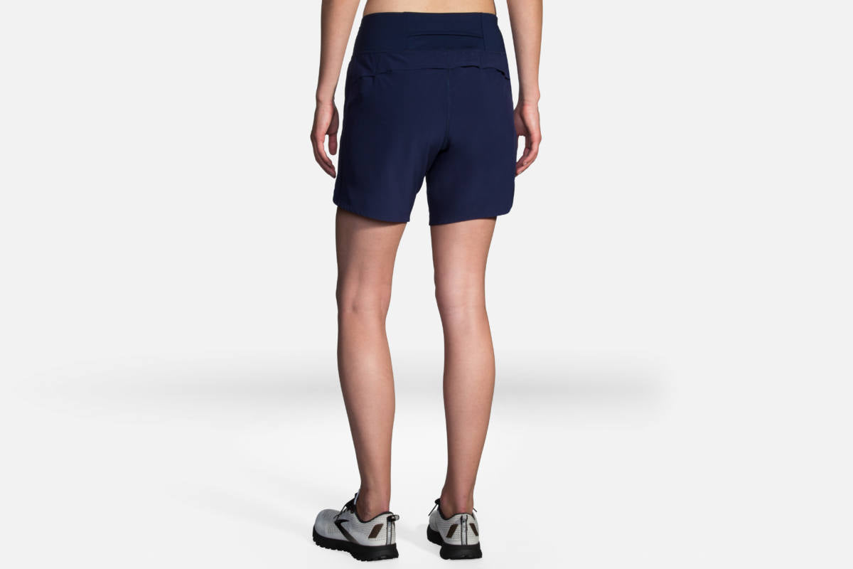  Women's Brooks Chaser 7" Short 221466-451