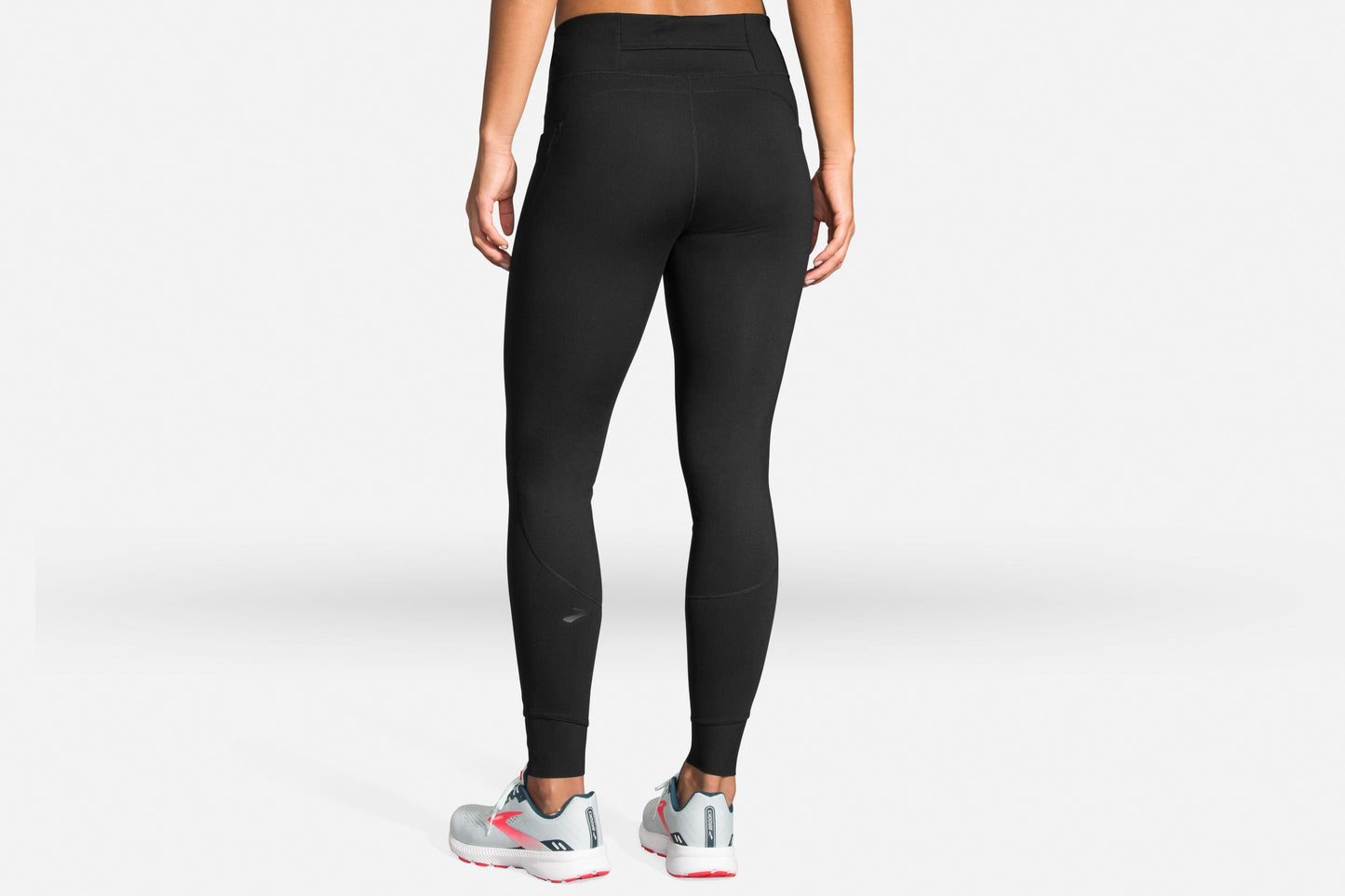  Women's Brooks Momentum Thermal Tight - 221501-001