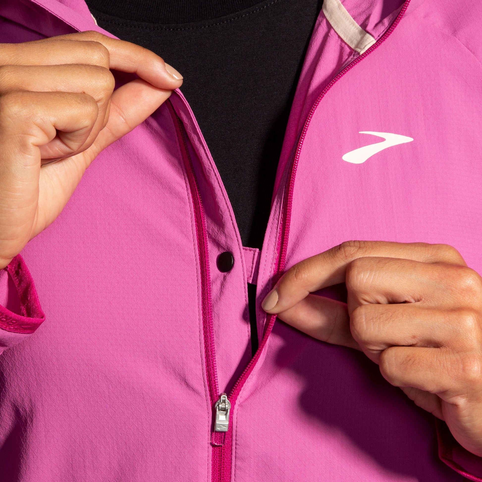  Women's Brooks Canopy Jacket - 221521-614